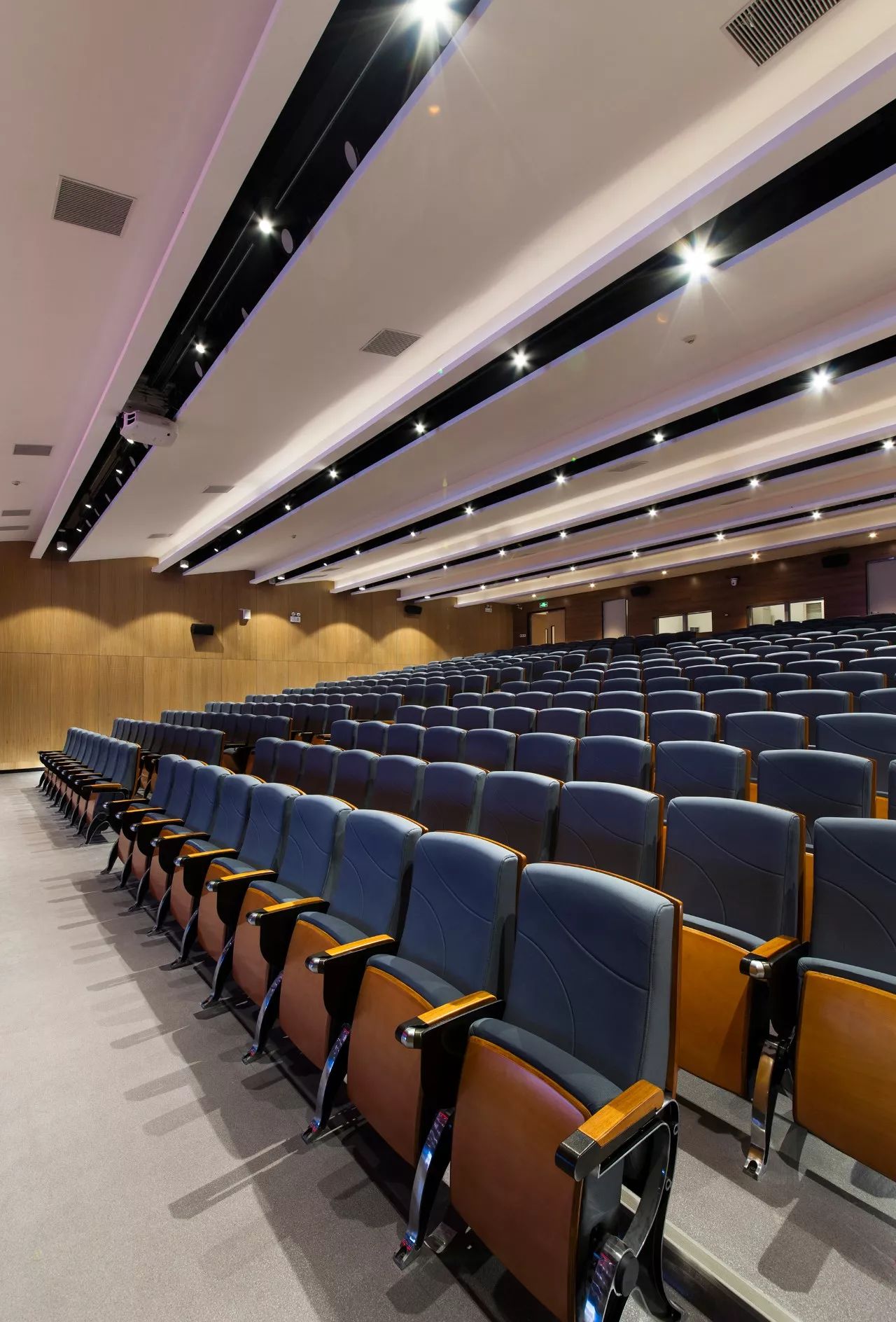 南山创新实验学校 小学室内设计丨中国深圳丨九度设计-48