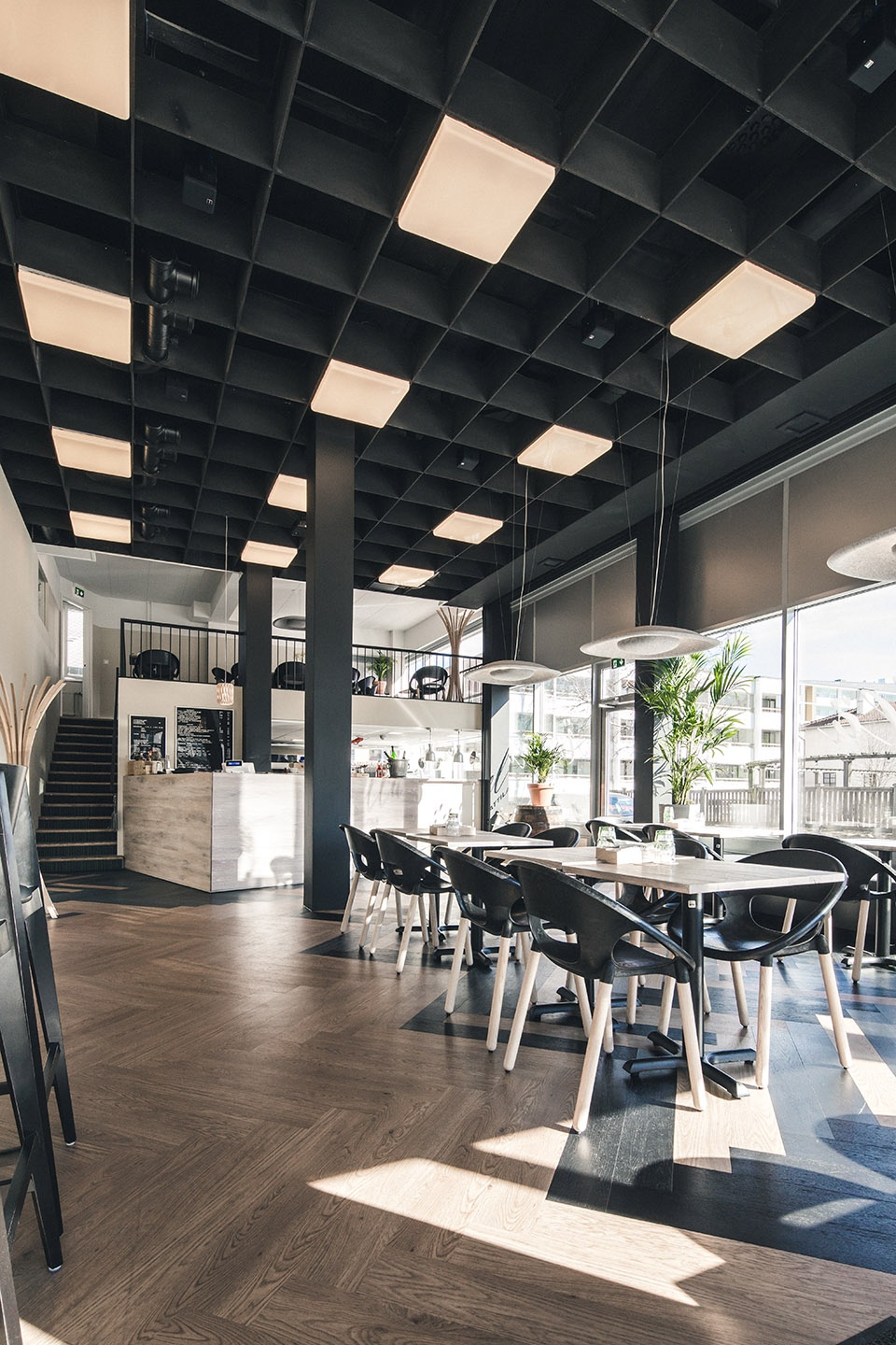 ÄÄRELLÄ餐厅（又名“by the”餐厅）-16