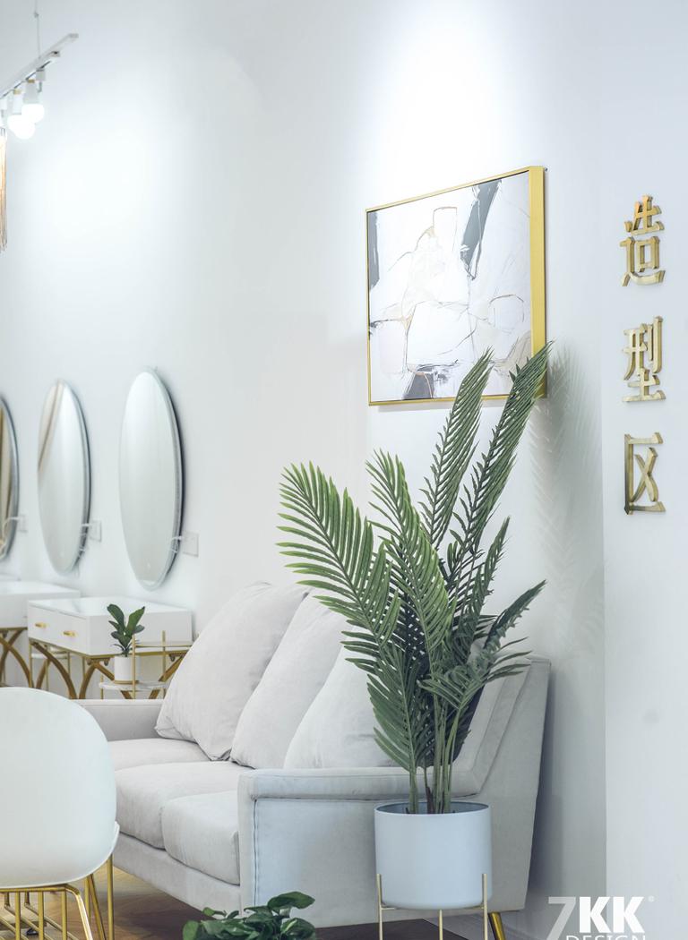 7KKdesign 丨 FaiRy 婚纱店 | 金色点缀的圣洁空间-23