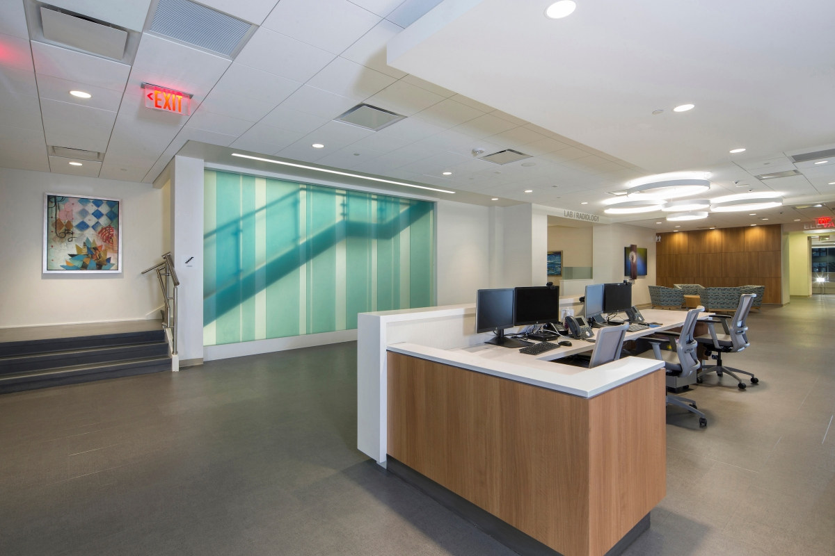 Gresham Smith 打造 University of Alabama Birmingham Hospital’s Whitaker Clinic 新形象-7