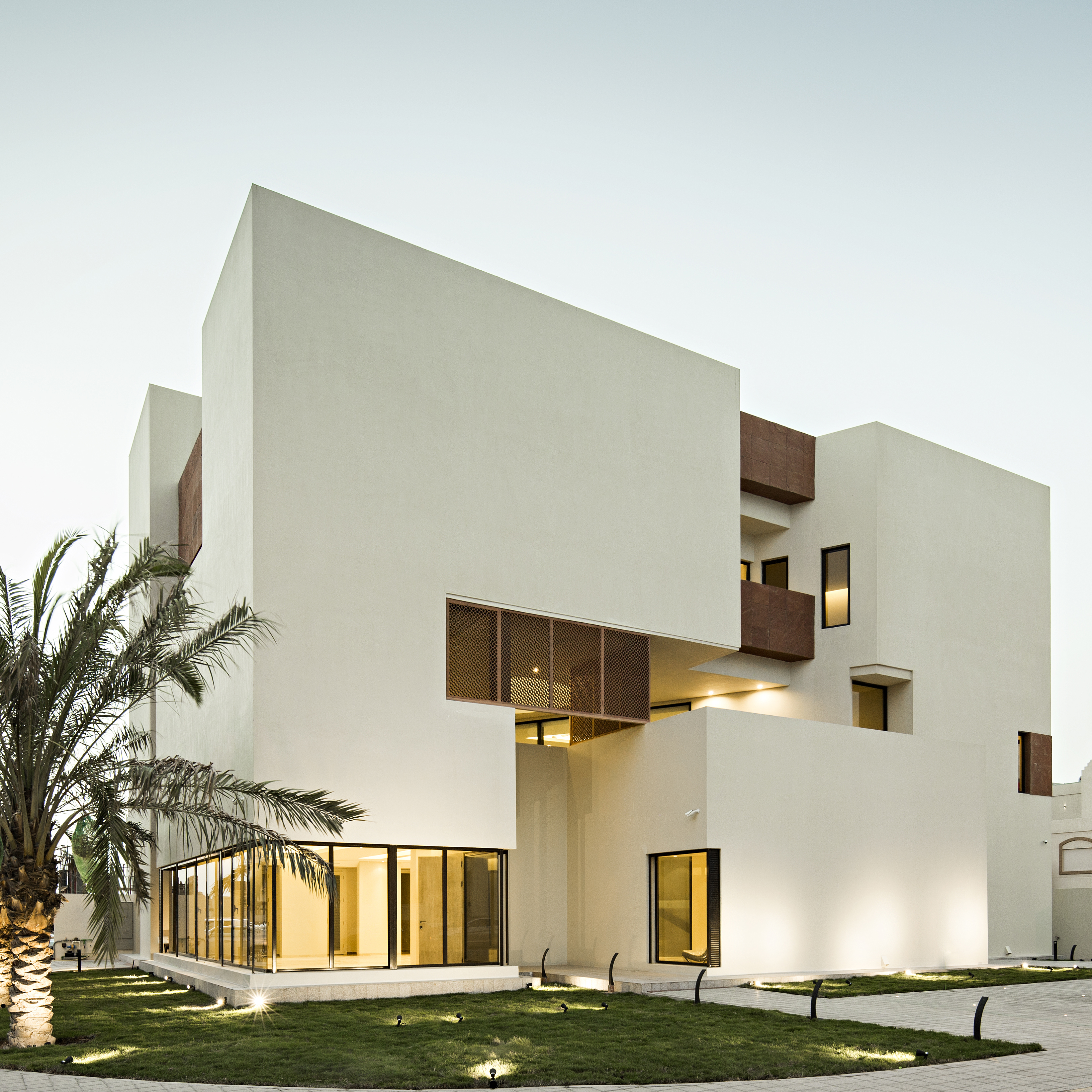 Box House II | Massive Order co.-11