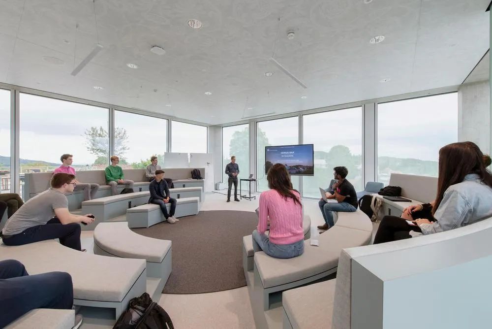 瑞士 St· Gallen 大学的 SQUARE 学习中心大楼丨Evolution Design 设计团队-65