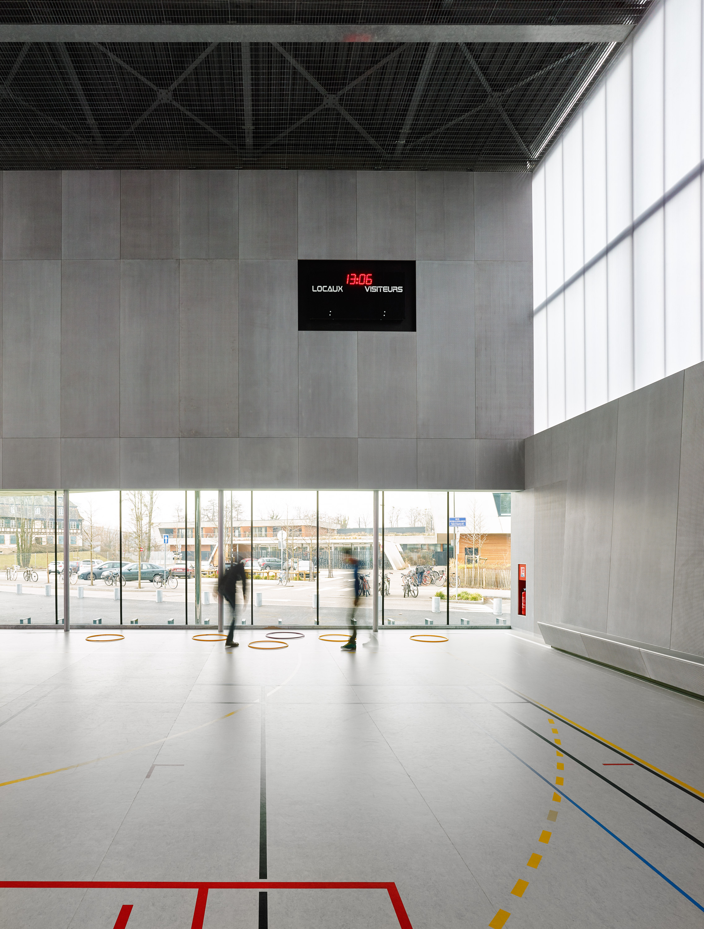 法国斯特拉斯堡“人权”体育馆,绿色环保与人文融合的设计-12