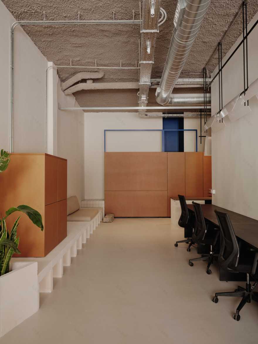Sornells 21共享 workspace丨西班牙丨Paloma Bau,T.O.T(由Ausiàs Pérez领导)-40
