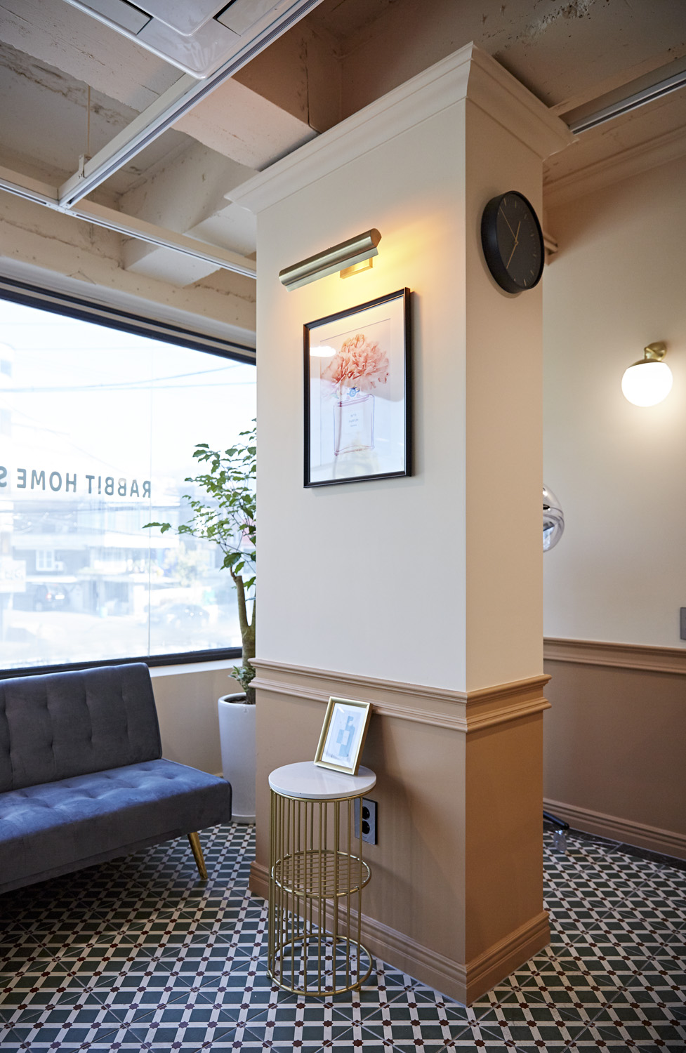 简约复古，33 平米美容室设计展现个性魅力-13