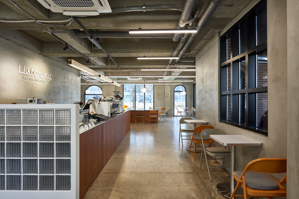 现代简约咖啡厅 | 洛斯廷咖啡室内设计-9