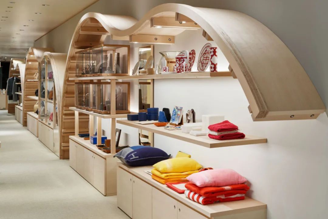 爱马仕东京快闪店丨日本东京丨日本御手洗龙建筑设计事务所-39