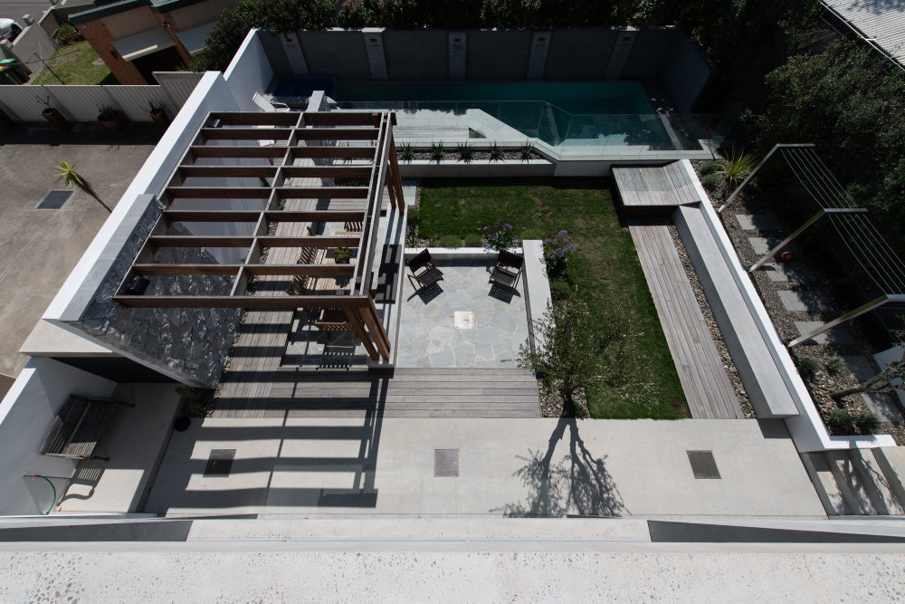 澳大利亚伯恩海滩混凝土住宅-27