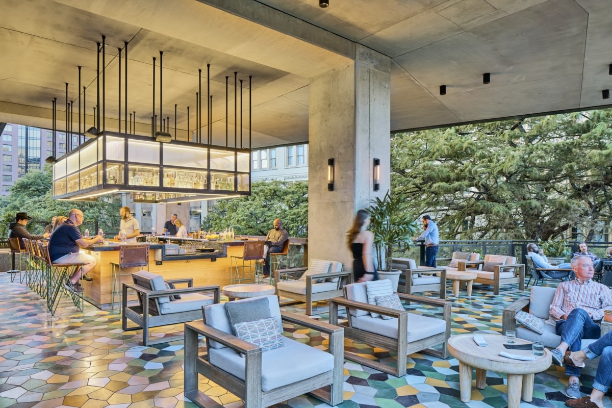 圣安东尼奥河滨希尔顿树冠酒店丨美国圣安东尼奥丨MARK ZEFF,Gensler,Lake|Flato-14