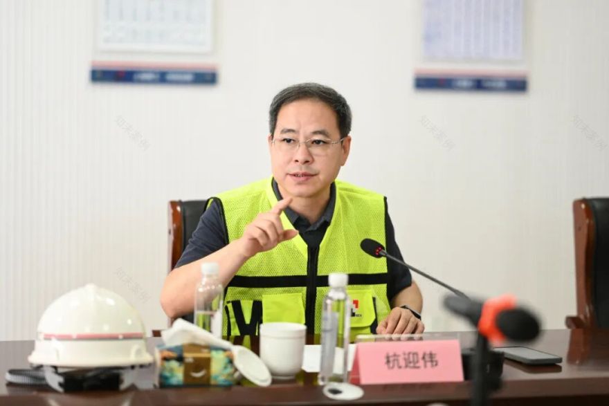 全力推动创新转型,大力发展新兴业务!杭迎伟调研常熟洪洞水质净化厂、上海建工装备公司-15