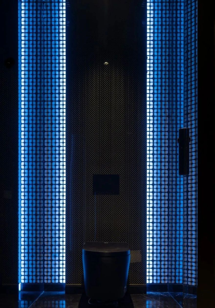 德基广场一期二层盥洗室丨中国南京丨唯想国际-33