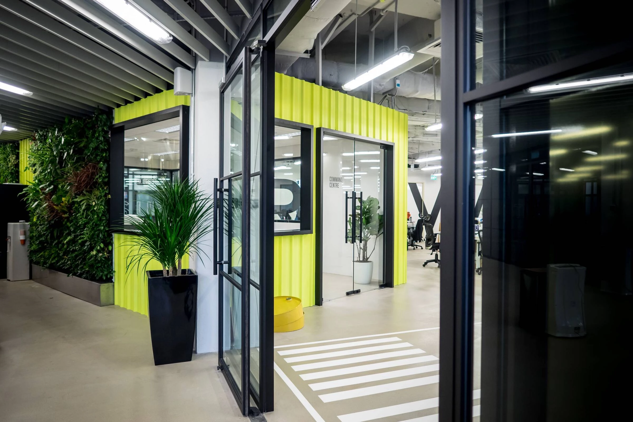 新加坡航空主题共享办公空间· Egg Creatives 的“梦幻航站”-46