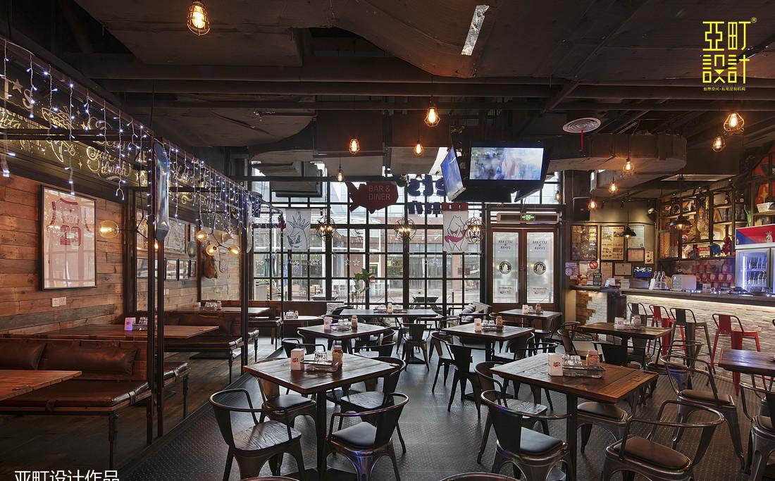 长沙美式餐吧设计 | 通透玻璃窗格,投影映射品牌形象-26