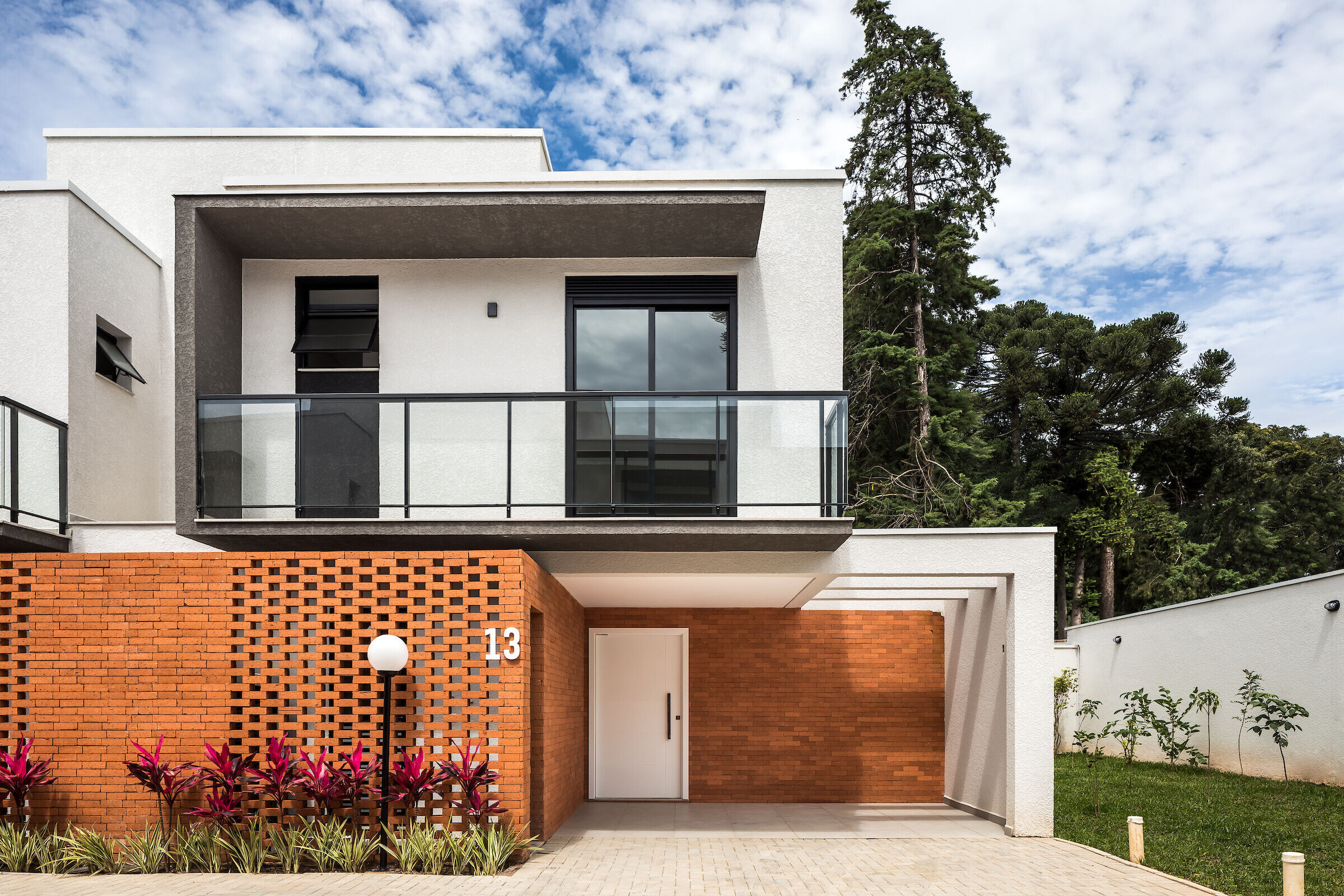 巴西 Curitiba 联排别墅设计丨Nommo Arquitetos-20