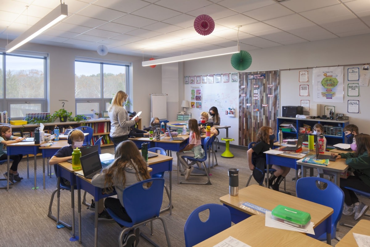 "JCJ Architecture 打造灵活绿色校园 | Manchester Memorial Elementary School"-18