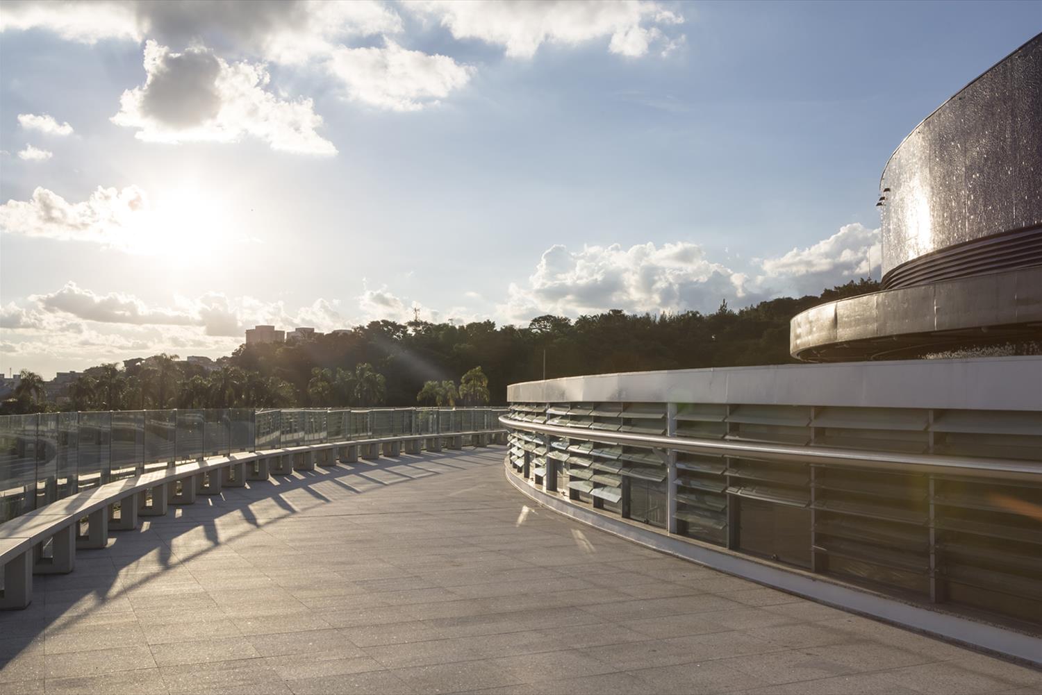 巴西 Sesc Jundiaí运动中心 | 绿色环保与现代设计的完美结合-6