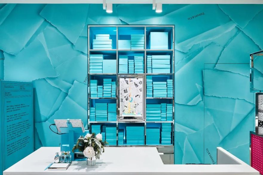 【519期】Tiffany Co( 蒂芙尼)最新快闪店设计,丰富的礼物周边,增加互动性-27
