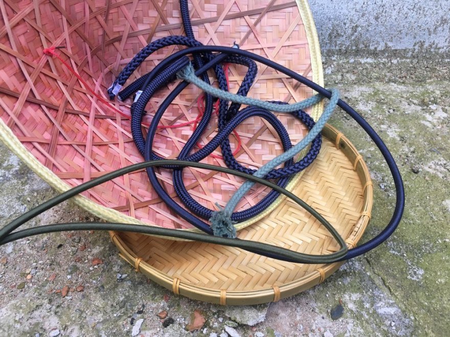 布拉格亚洲餐厅“蓝牙火焰”设计-0