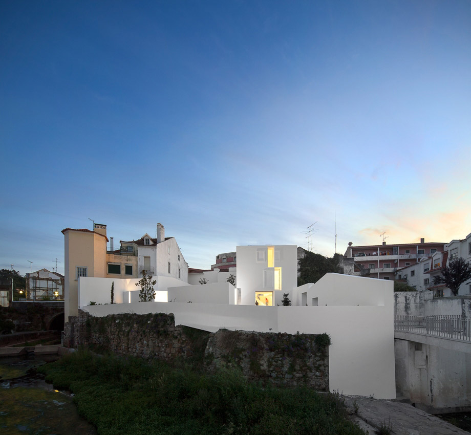 住宅设计,葡萄牙 / Aires Mateus-4