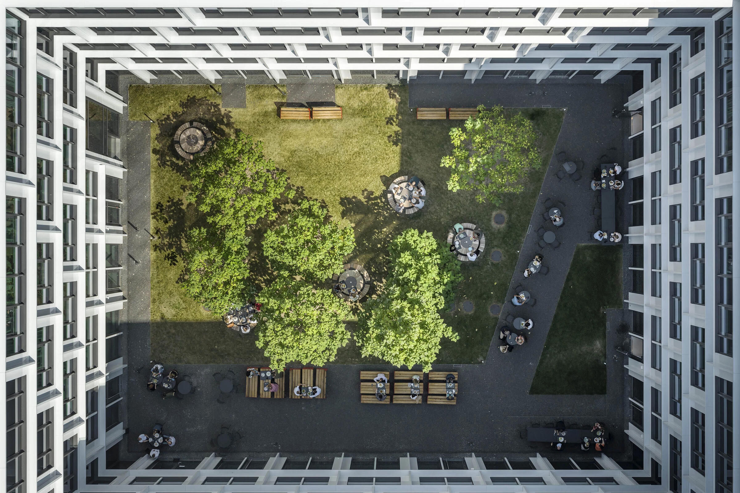 Headquarters of Berliner Sparkasse-9