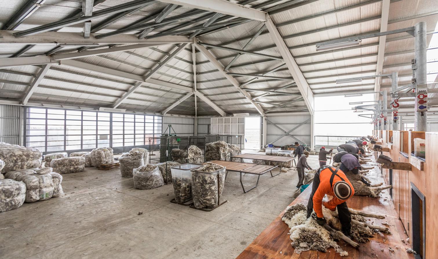 阿根廷 Patagonia 牧场改建，简约实用融入当地传统-22