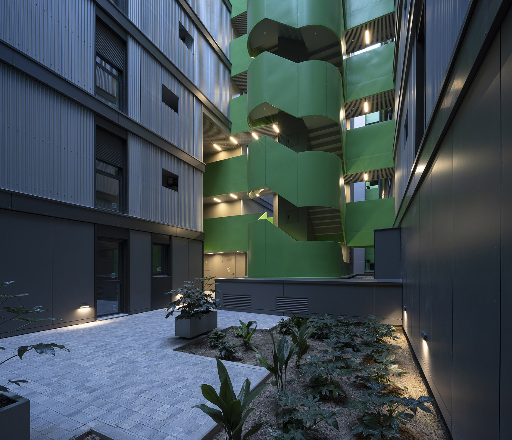 116间保障性住房单元，西班牙 / UNIA ARQUITECTOS-9