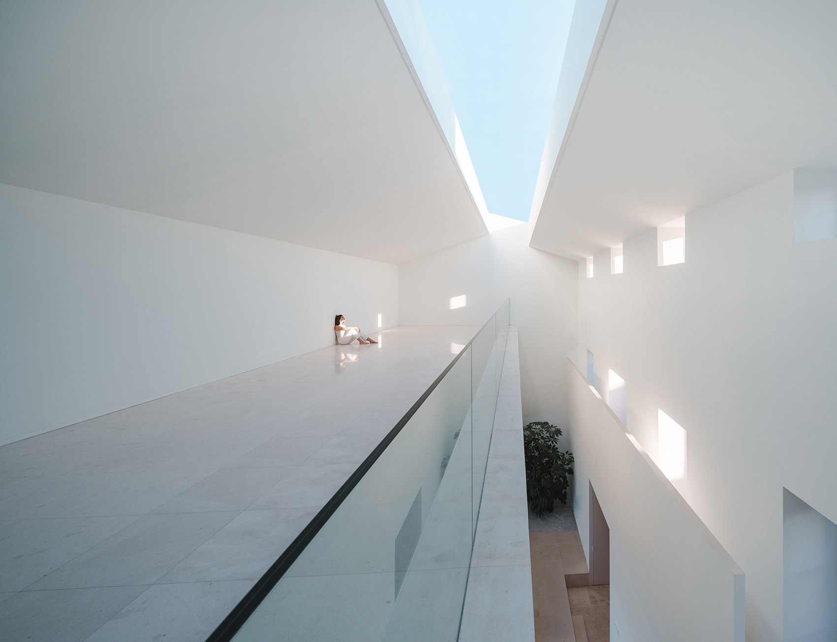 “空”房子丨西班牙丨Fran Silvestre Arquitectos-46