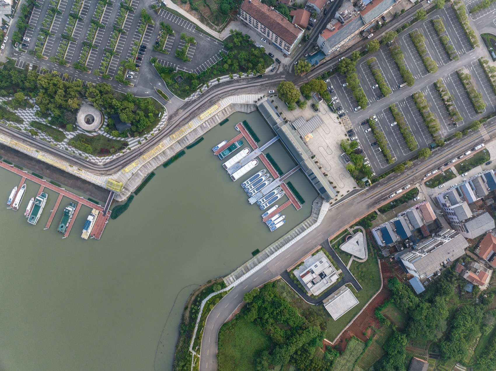 梁子湖长岭渡口配套建筑，湖北 / 原榀建筑事务所-4