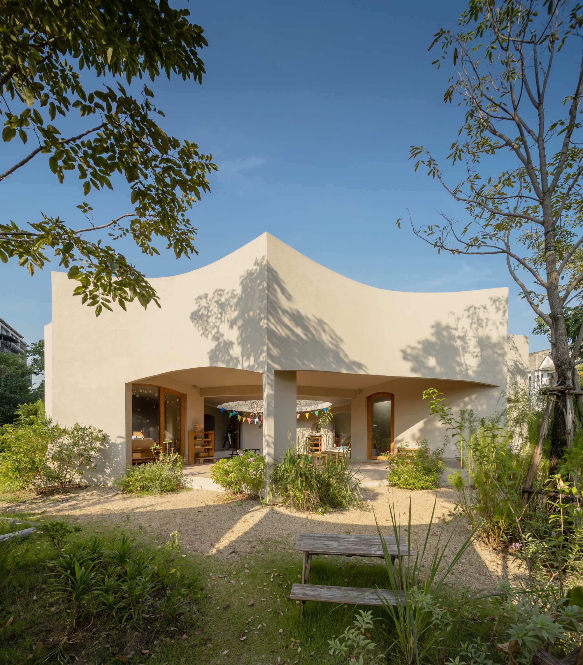 Little Stove & Little Stump 咖啡店和游乐场丨泰国曼谷丨NITAPROW-15