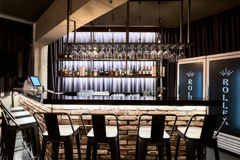 现代简约风 45 平米小户型设计-2