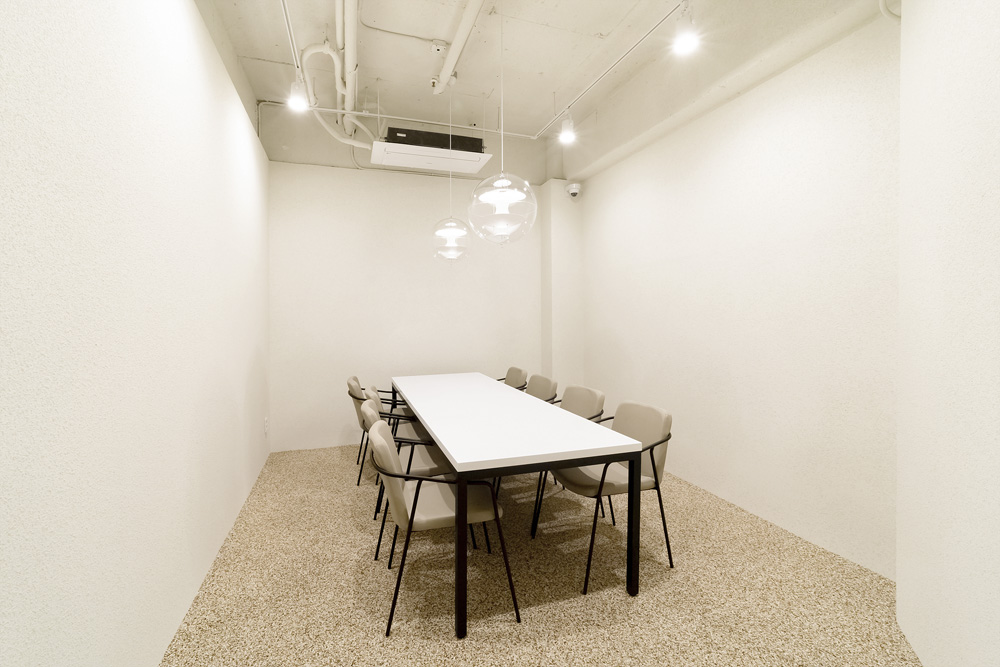 240 平现代白色&木质咖啡厅设计-19