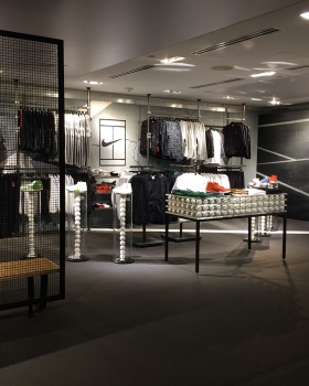 NIKE TOWN NYC - NIKE TENNIS
