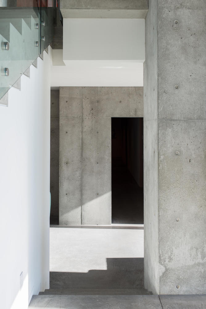 悬崖之上的宁静居所-34