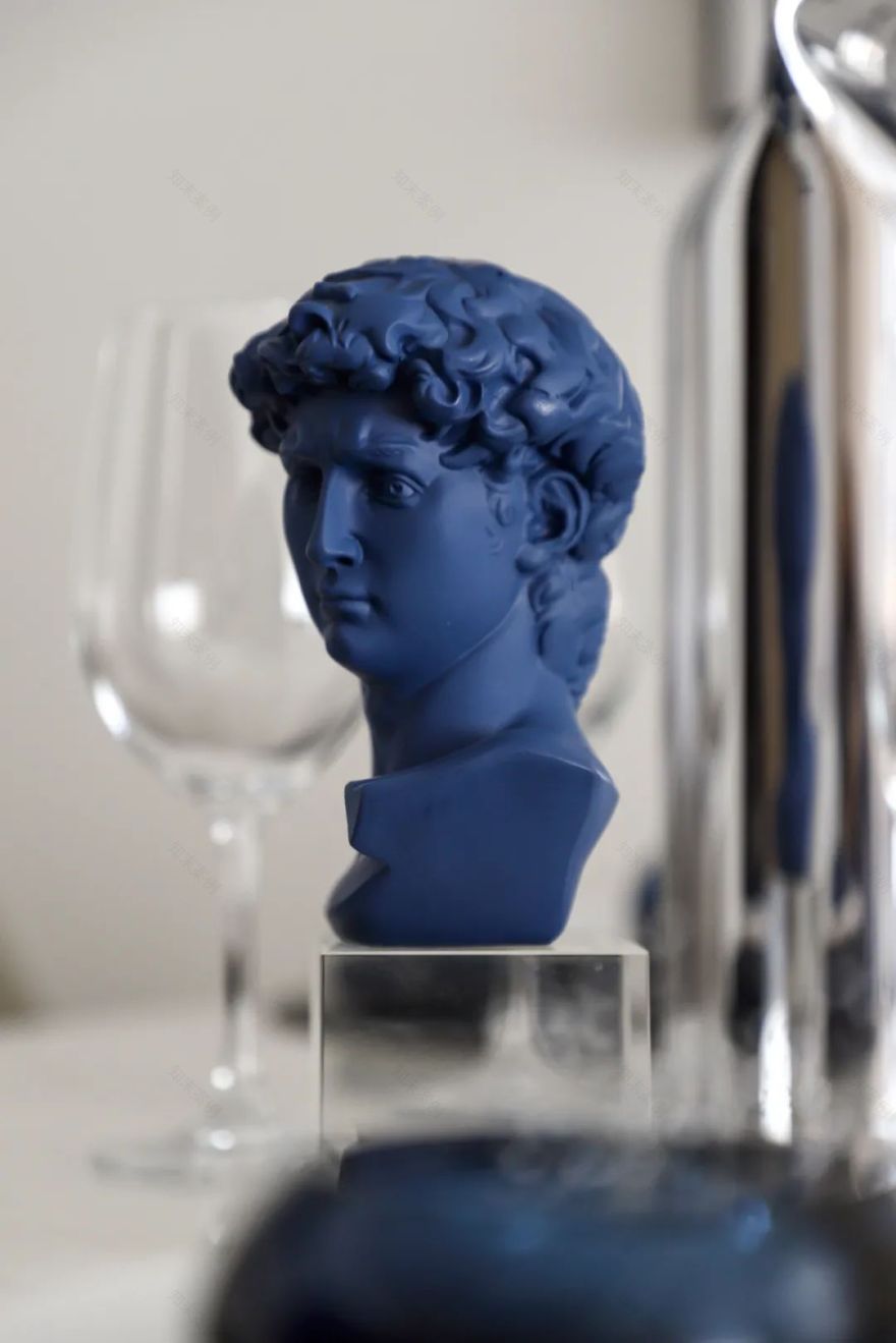 深圳碧桂园观麓花园 | 89㎡现代潮居,星际熊点缀克莱因蓝空间-42