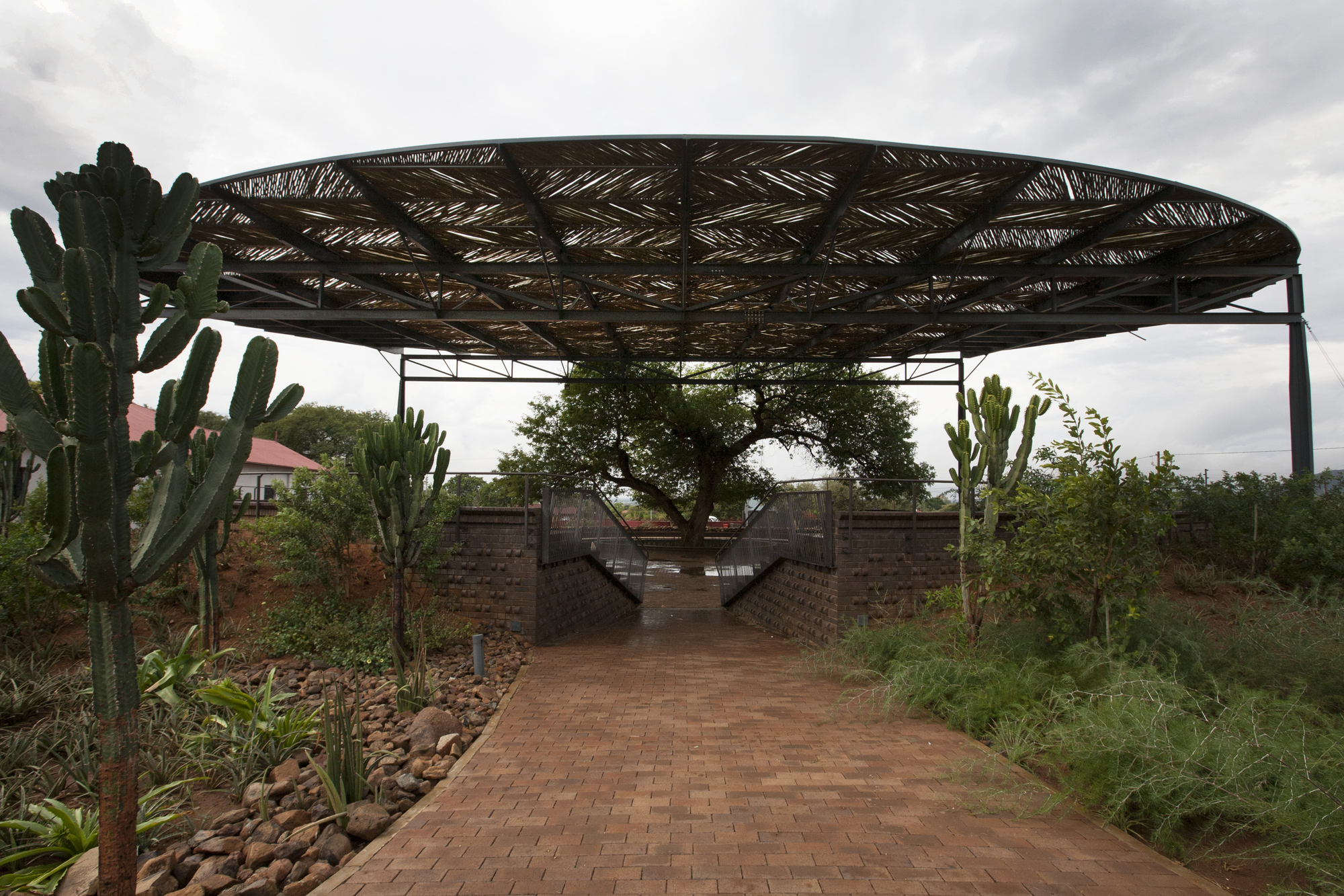 Moruleng 文化区丨南非丨Office 247 Architecture-30