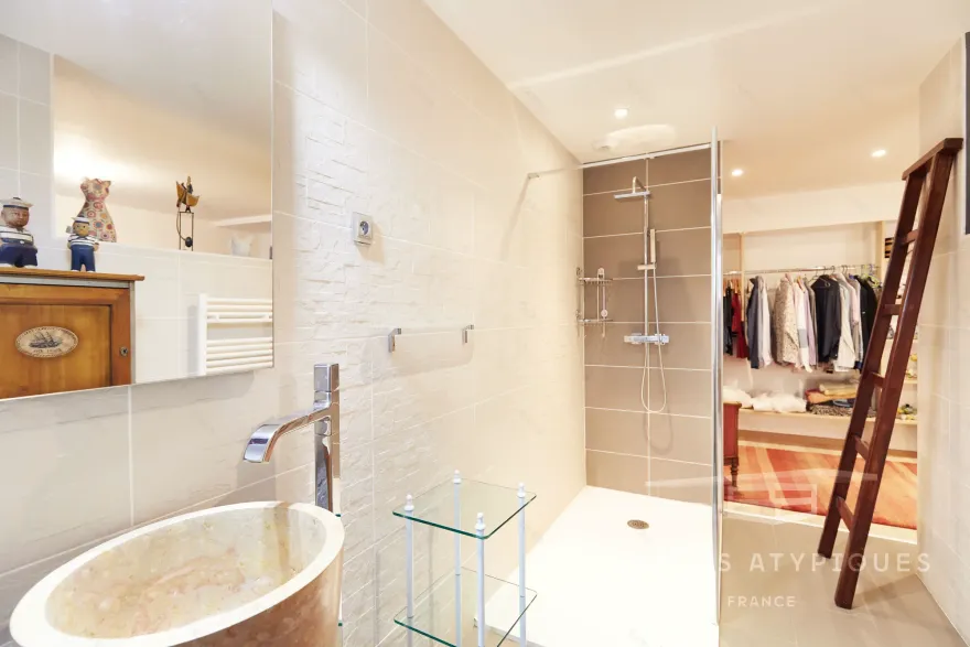 战前石墙见证的现代工业风 | 法国布雷斯特的独特阁楼-11