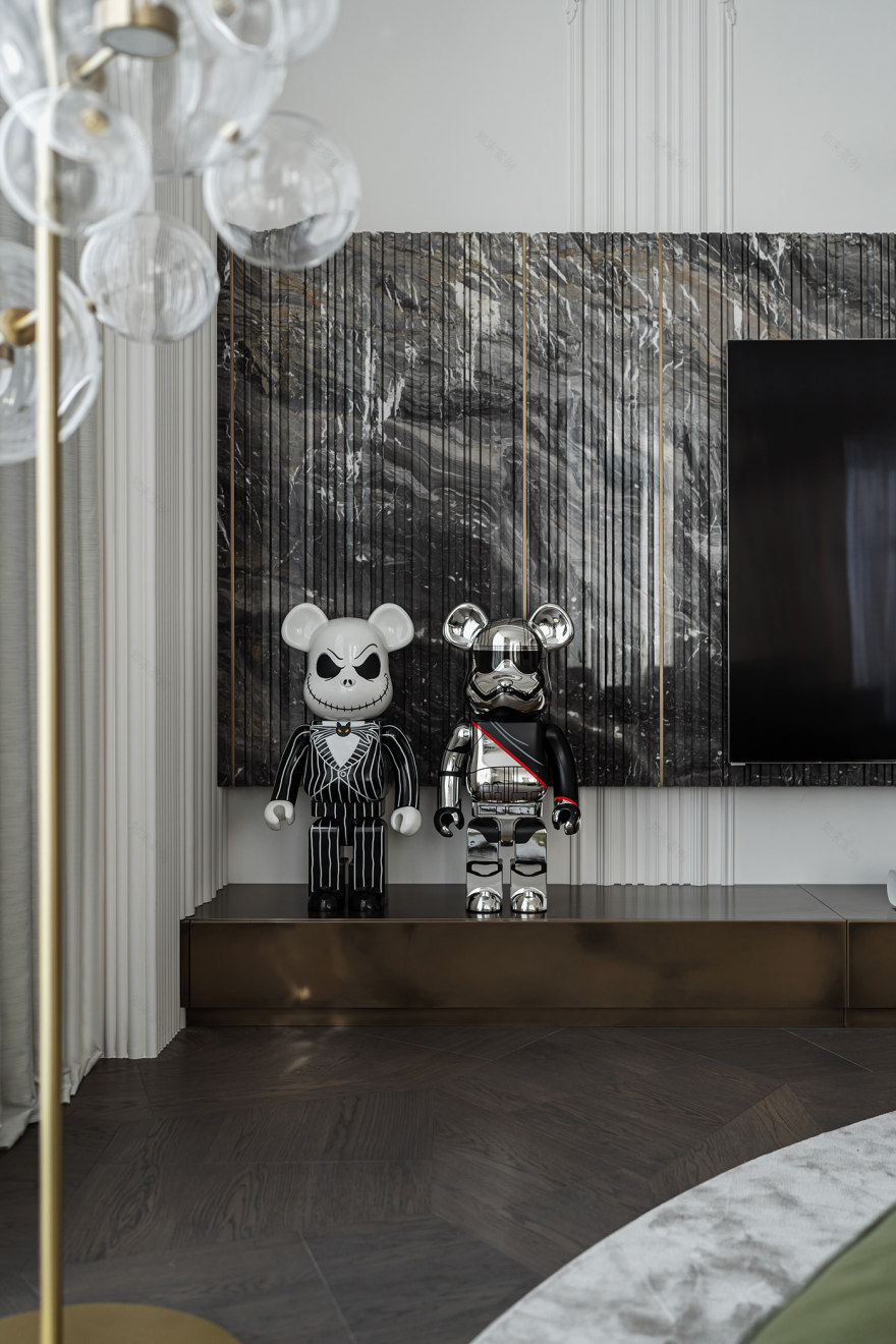 IQ77SL 顶层住宅丨乌克兰丨IQOSA-8