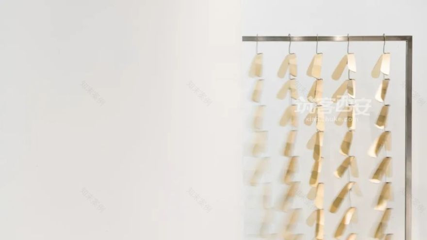 LEO BUYER · 留白 服装店 | 极简留白,无尽想象空间-1