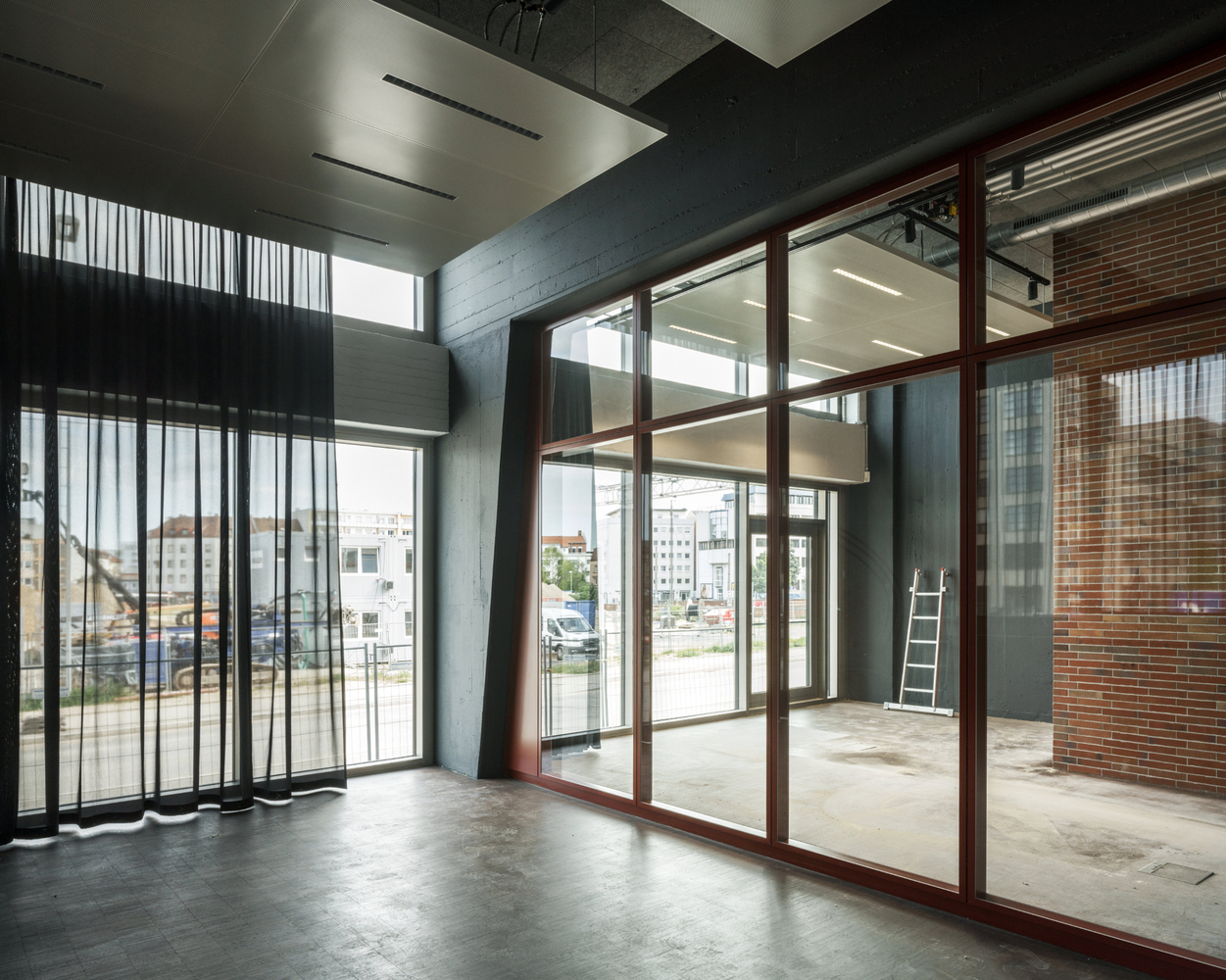 前纽伦堡货运站改造的 Kohlektiv 新区丨英国伦敦丨安德烈亚斯·费尔斯特尔建筑事务所-16