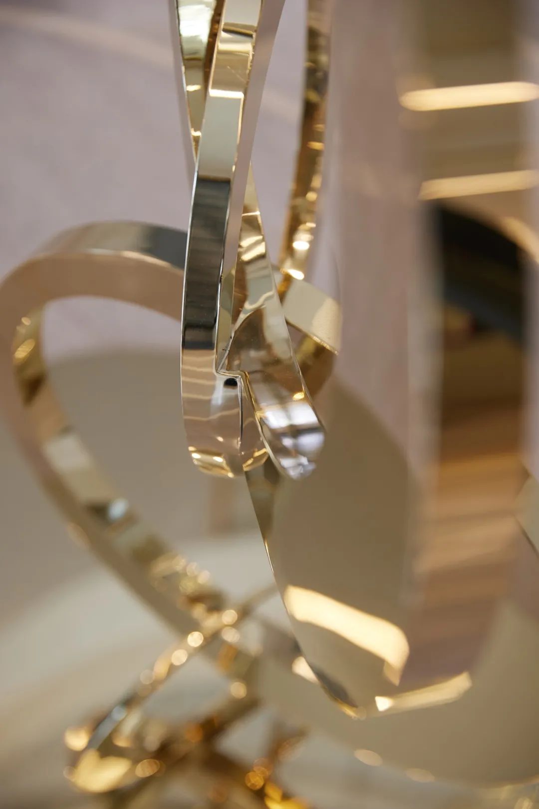 《织》 | 东西交错的浪漫织品空间,织出温馨家庭故事-27