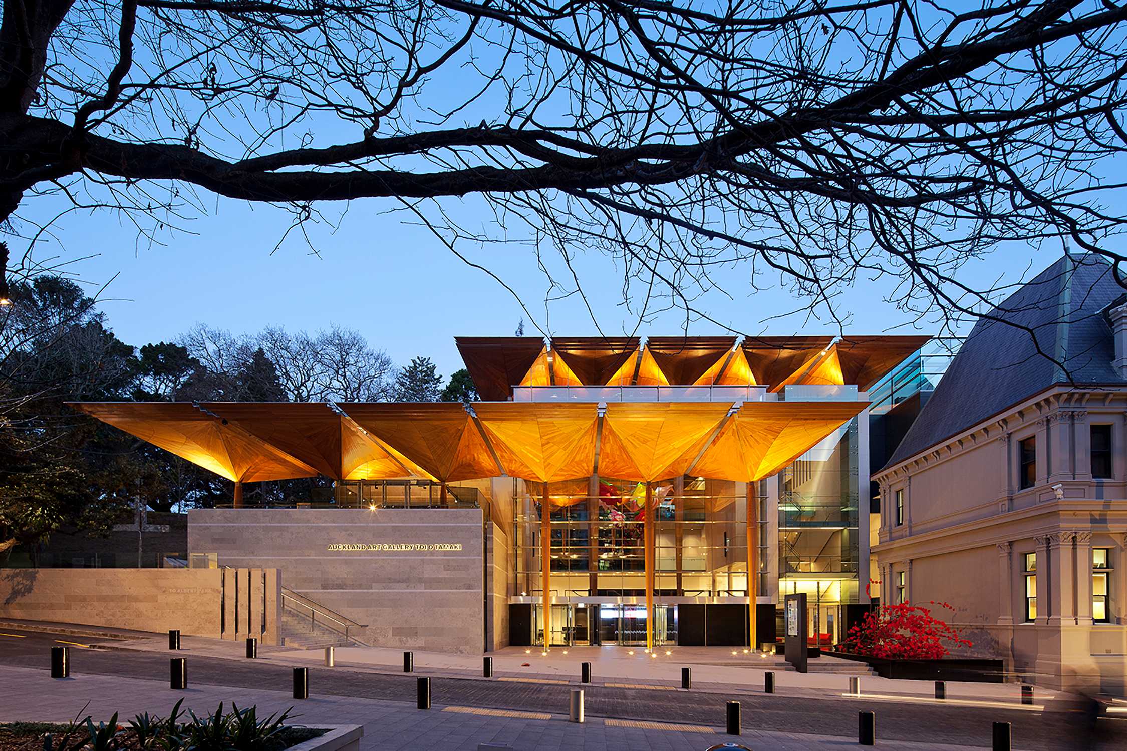 新奥克兰艺术画廊-0