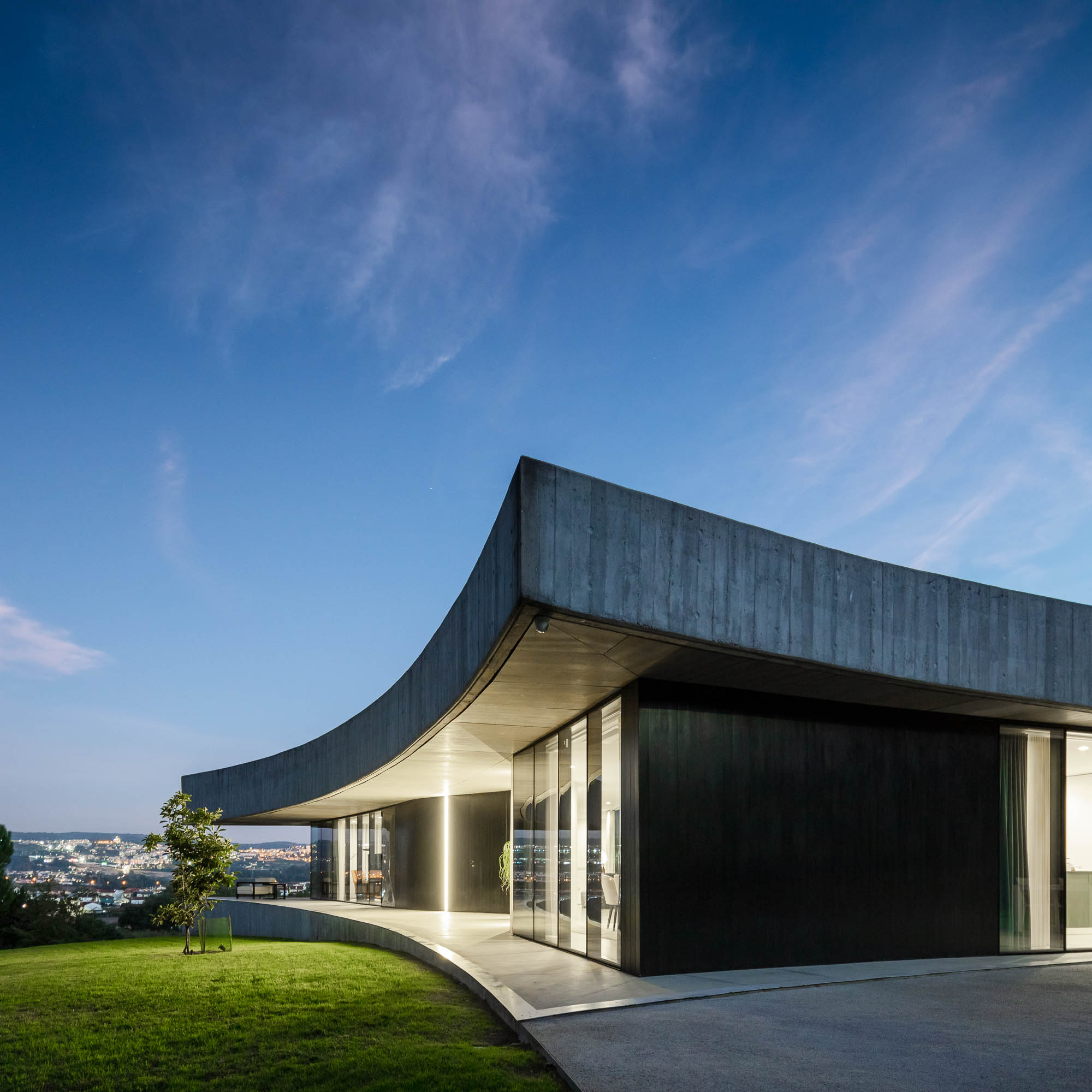 维拉角之家丨葡萄牙波尔图丨Spaceworkers-29