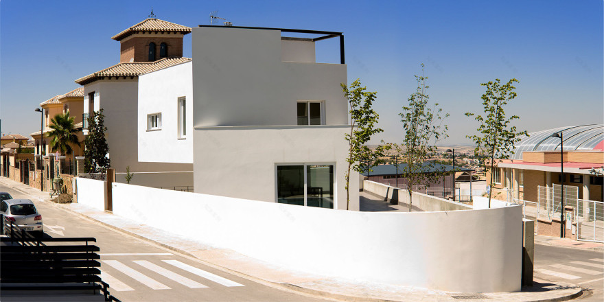 西班牙山间“向日葵”住宅-16