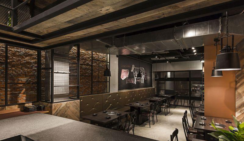 重塑工业仓库，高价和牛烧肉店的设计之旅-33