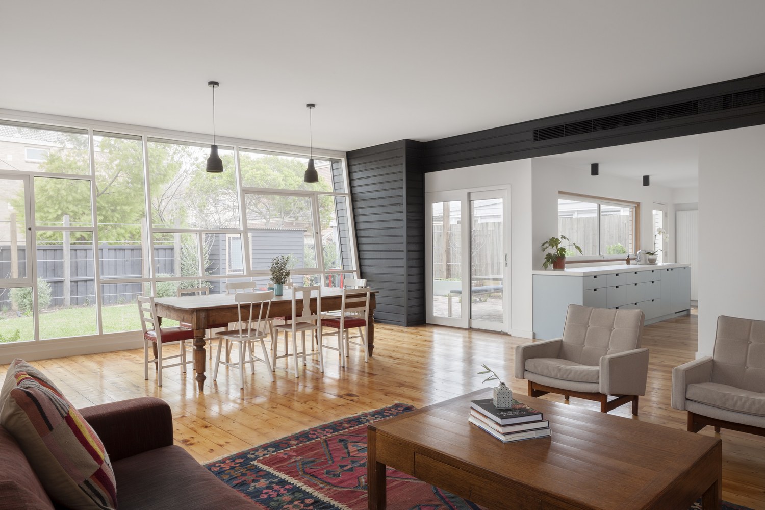 墨尔本角落住宅 · 新旧对比的生命力丨Poly Studio-20