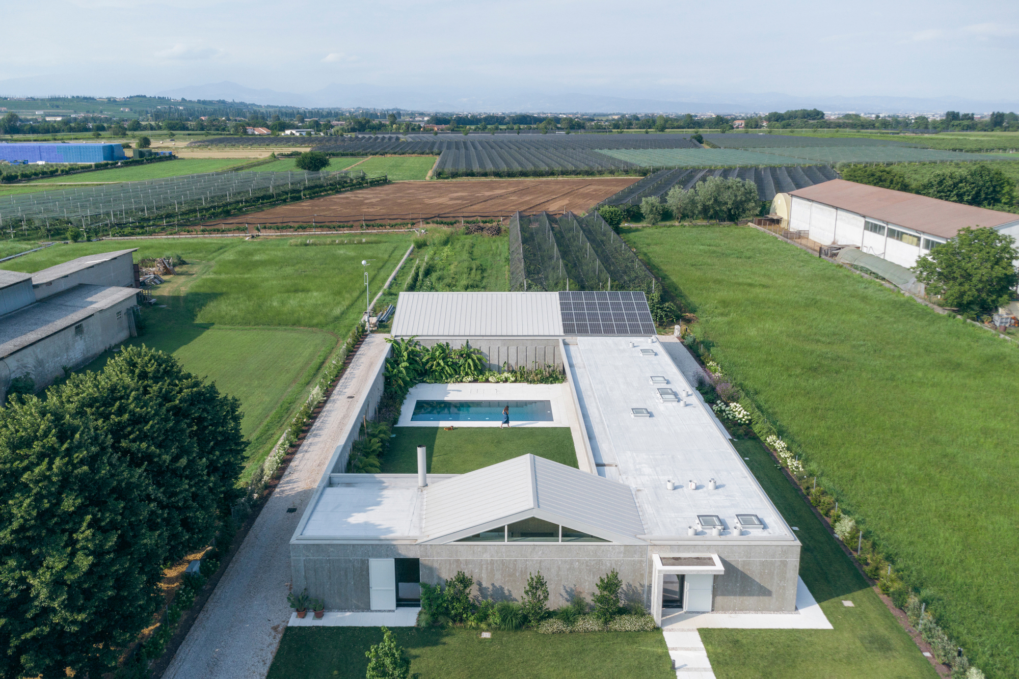 痛苦与荣耀之家丨意大利丨Alberto Pizzoli Architetto-23