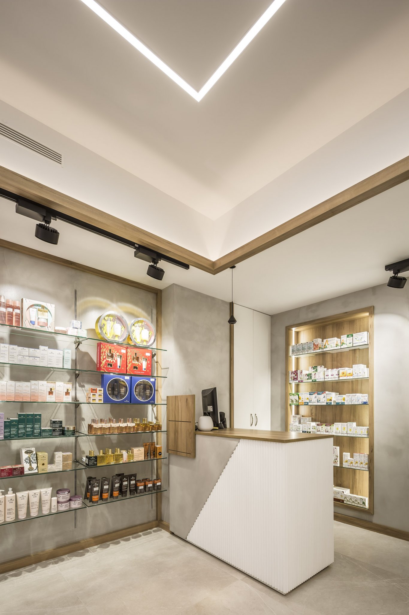 Farmacia Consuelo Giner 药店整体改造项目丨Destudio-4