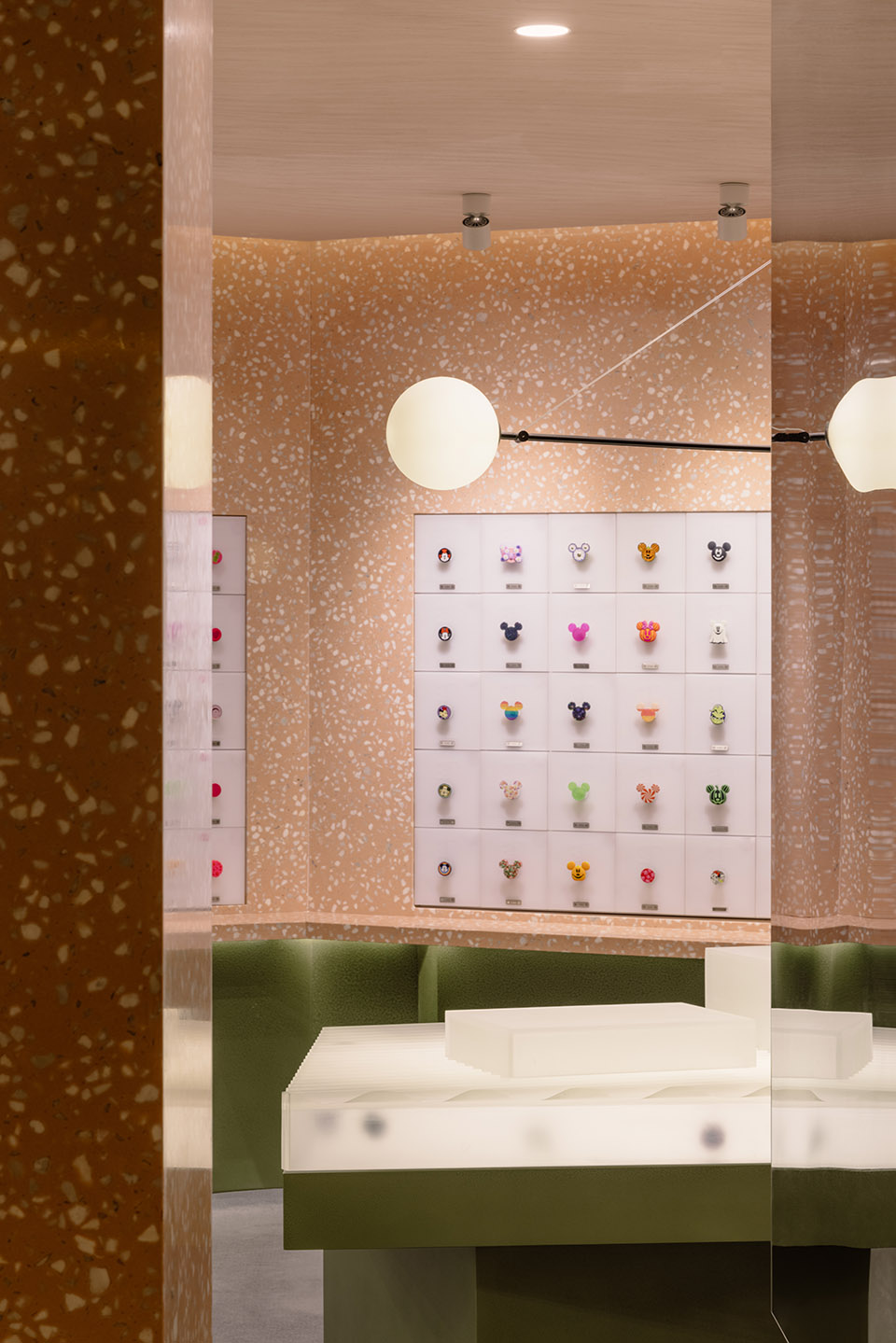 PopSockets泡泡骚概念首店丨中国上海丨Yatofu Creatives也兜设计-27