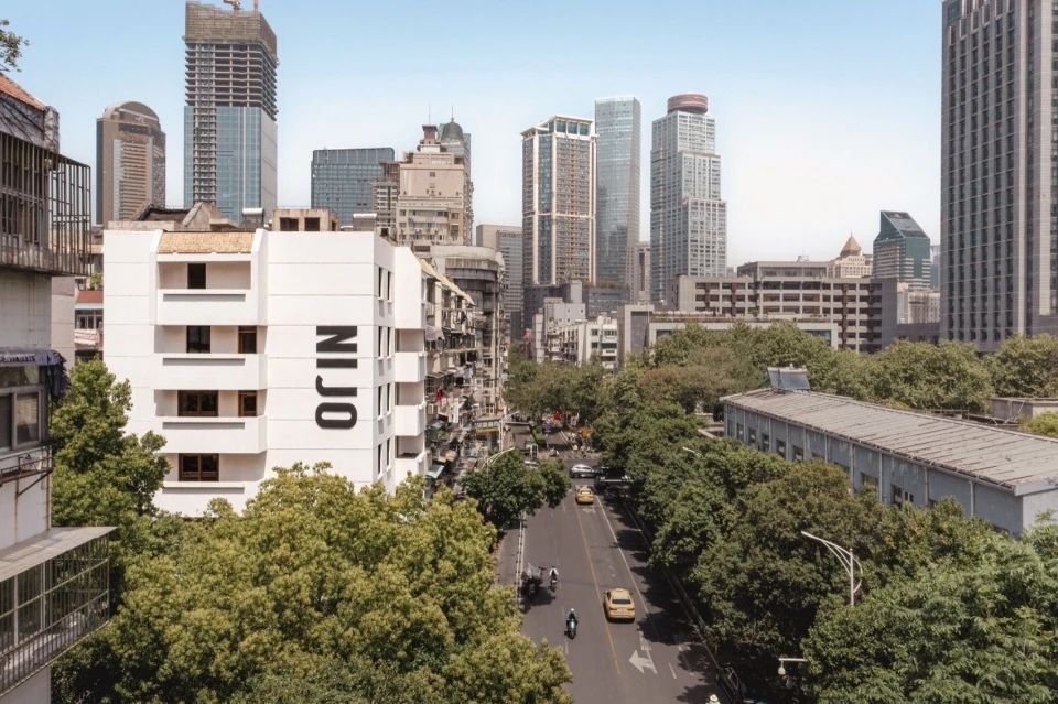 二条商店垂直改造丨中国南京丨衡建筑工作室-11