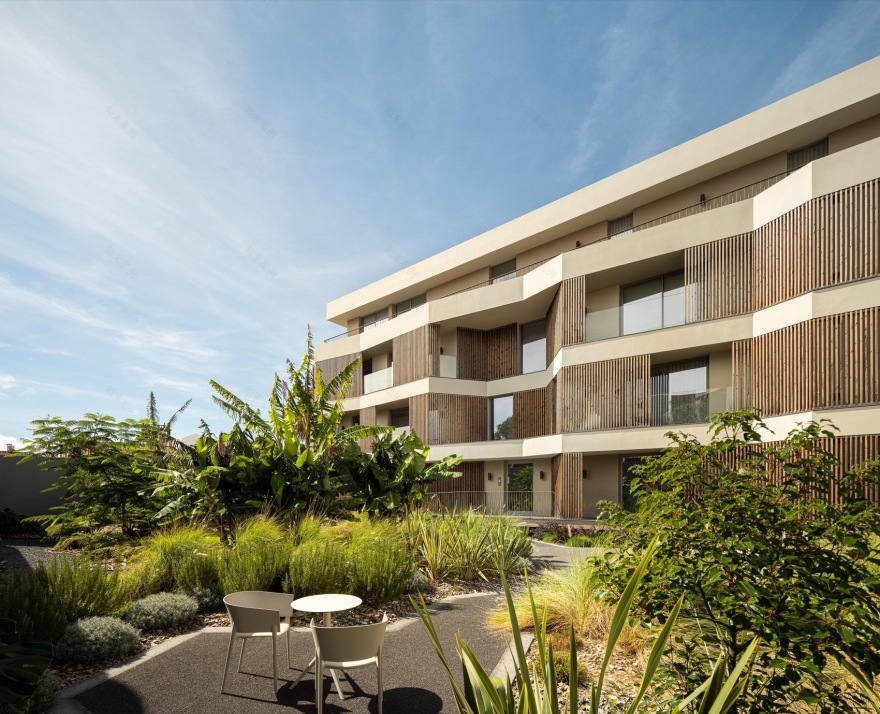 ERNESTO DO CANTO住宅区丨葡萄牙蓬塔德尔加达丨BOX arquitectos-30